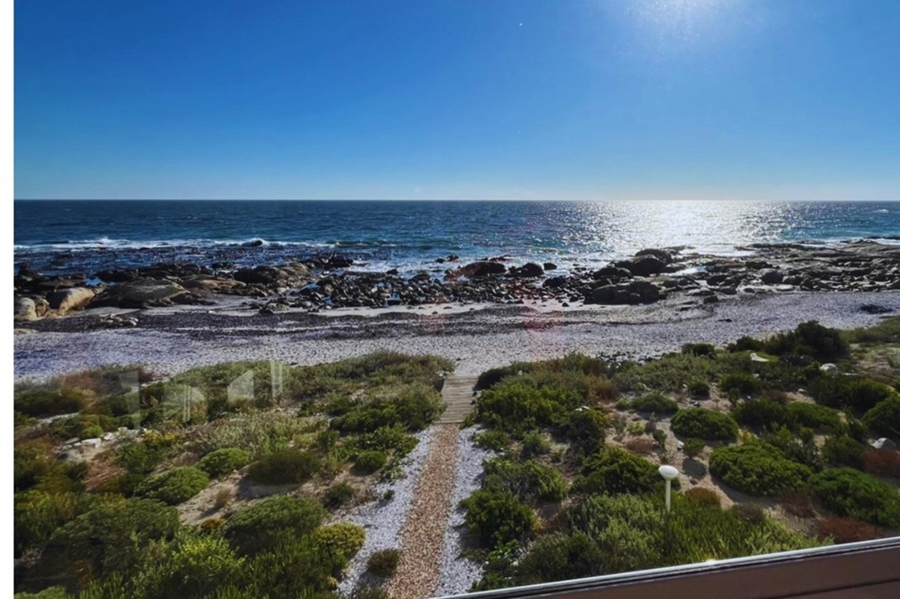 5 Bedroom Property for Sale in Shelley Point Western Cape